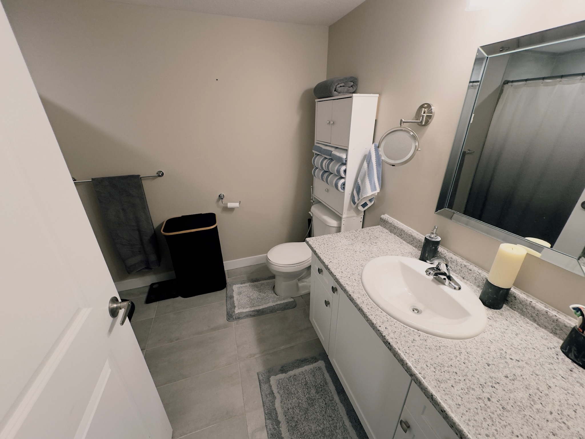 Kitchen counter organization